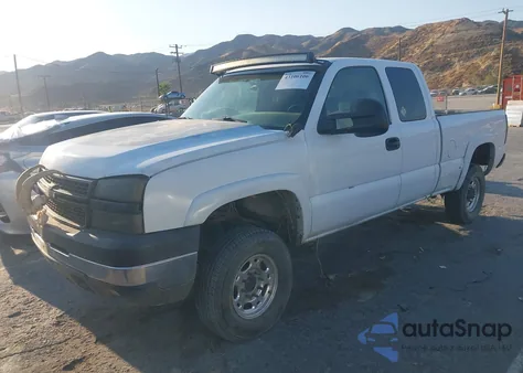 2007 Chevrolet Silverado 2500Hd Classic Lt1 z USA, uszkodzony, nr VIN 1GCHC29D07E128666